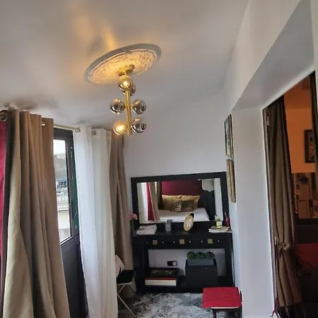 Apartment Avenue Champs Elysees - Magnifique F1/f2 *